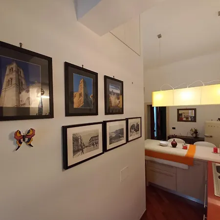 Appartamento Interno10 *