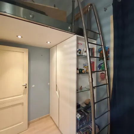 Interno10 Apartment *